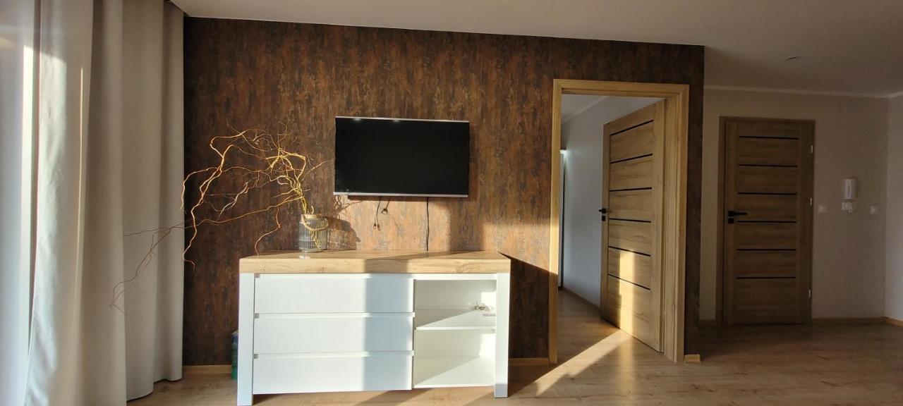 Sloneczny Apartament Z Ogrodkiem กดัญสก์ ภายนอก รูปภาพ